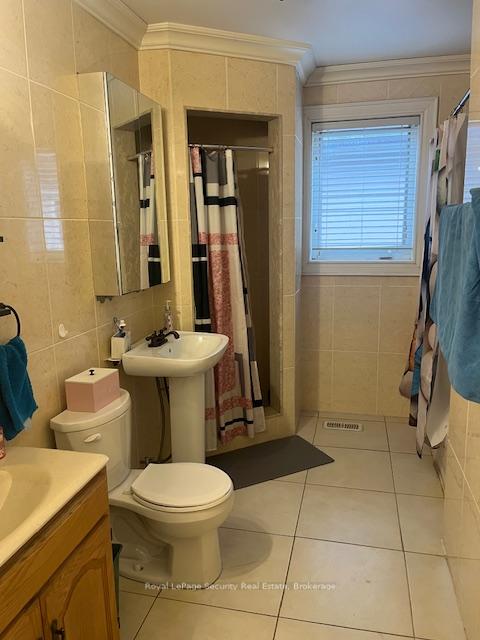 Photo 9 of 627 Caledonia Road, North York, Briar Hill-Belgravia — HOMEH
