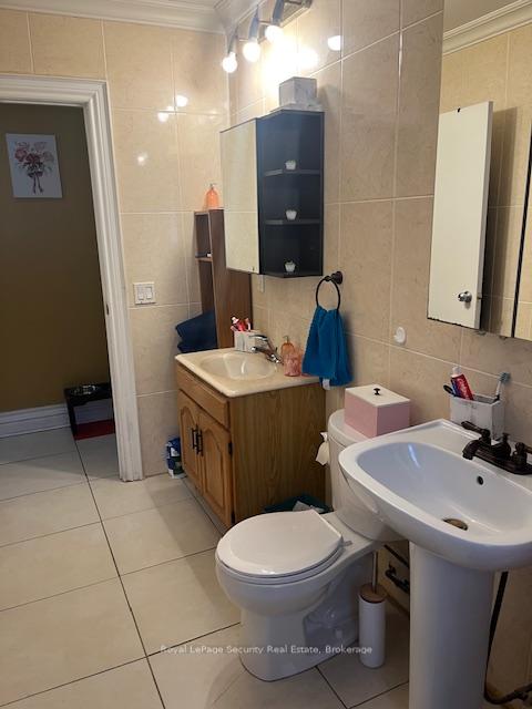Photo 10 of 627 Caledonia Road, North York, Briar Hill-Belgravia — HOMEH