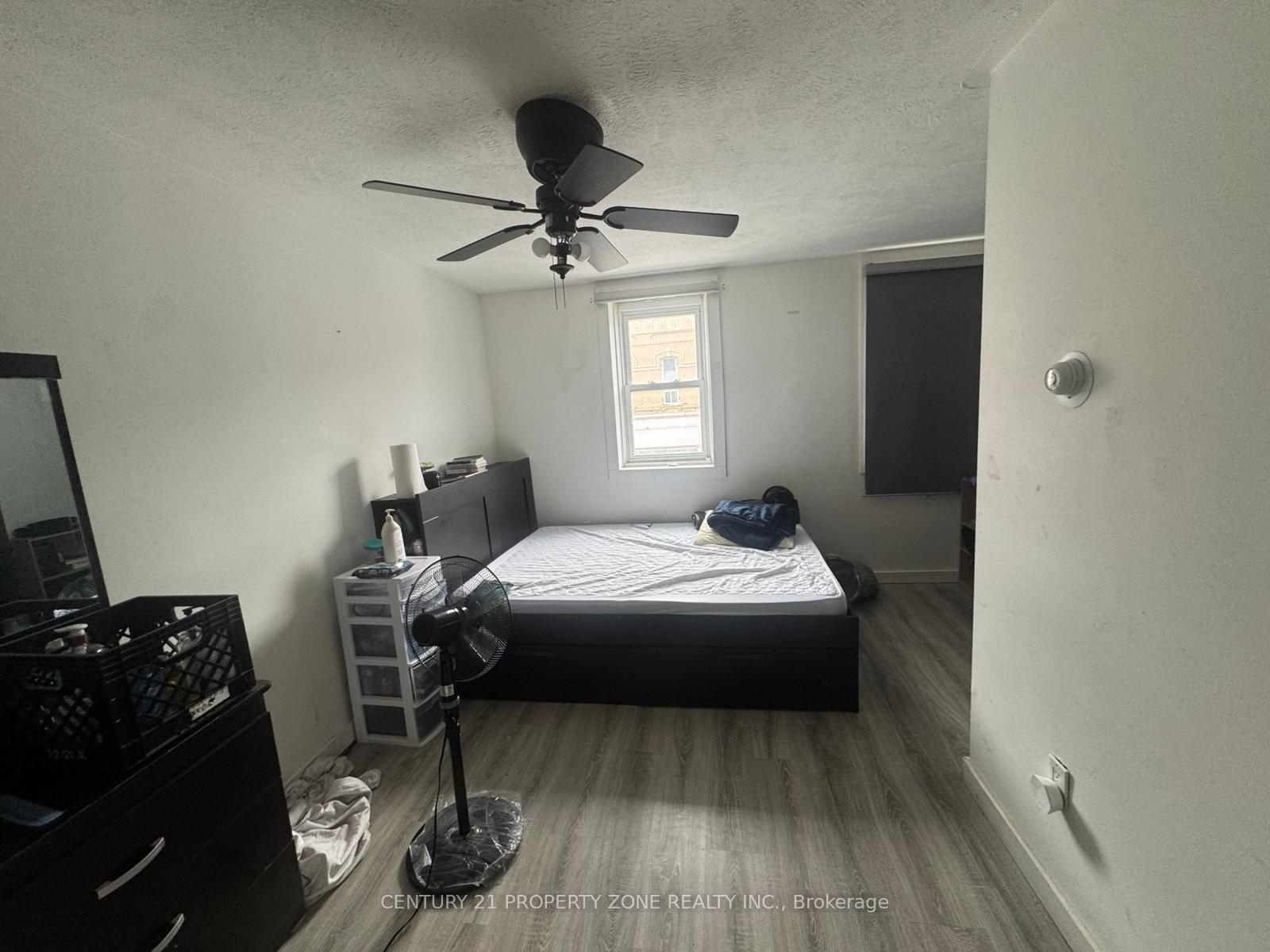 Photo 20 of 25 Robinson Street, Norfolk, Simcoe — HOMEH