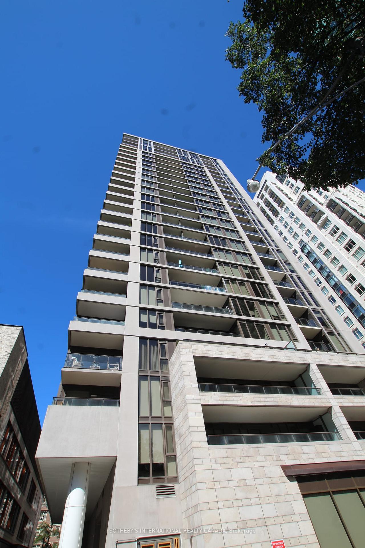 Photo 1 of Unit 1206, 2 St Thomas Street, Toronto, Bay Street Corridor — HOMEH