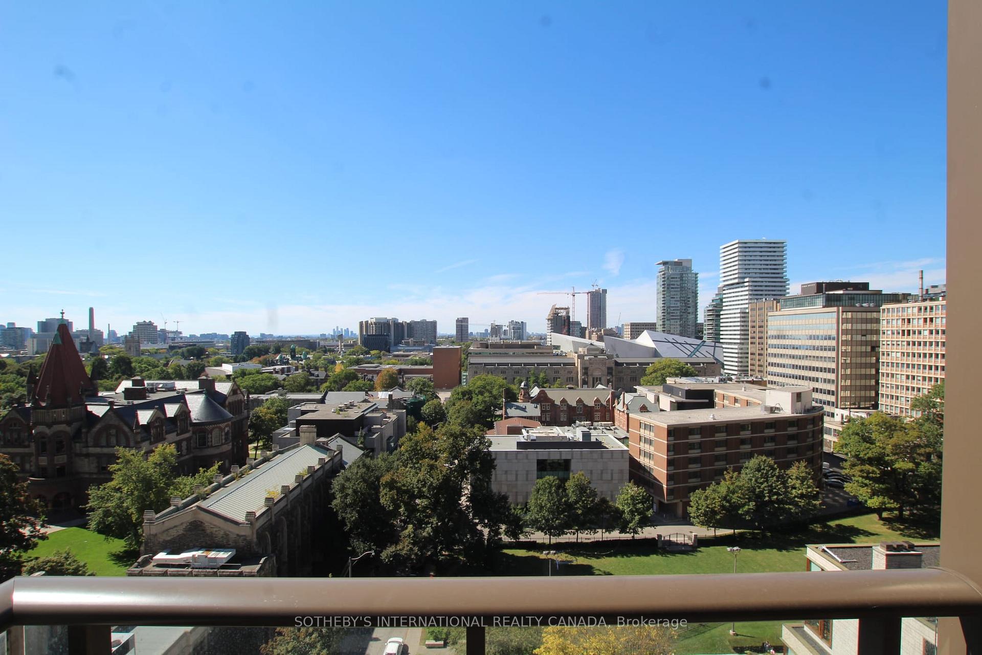 Photo 13 of Unit 1206, 2 St Thomas Street, Toronto, Bay Street Corridor — HOMEH