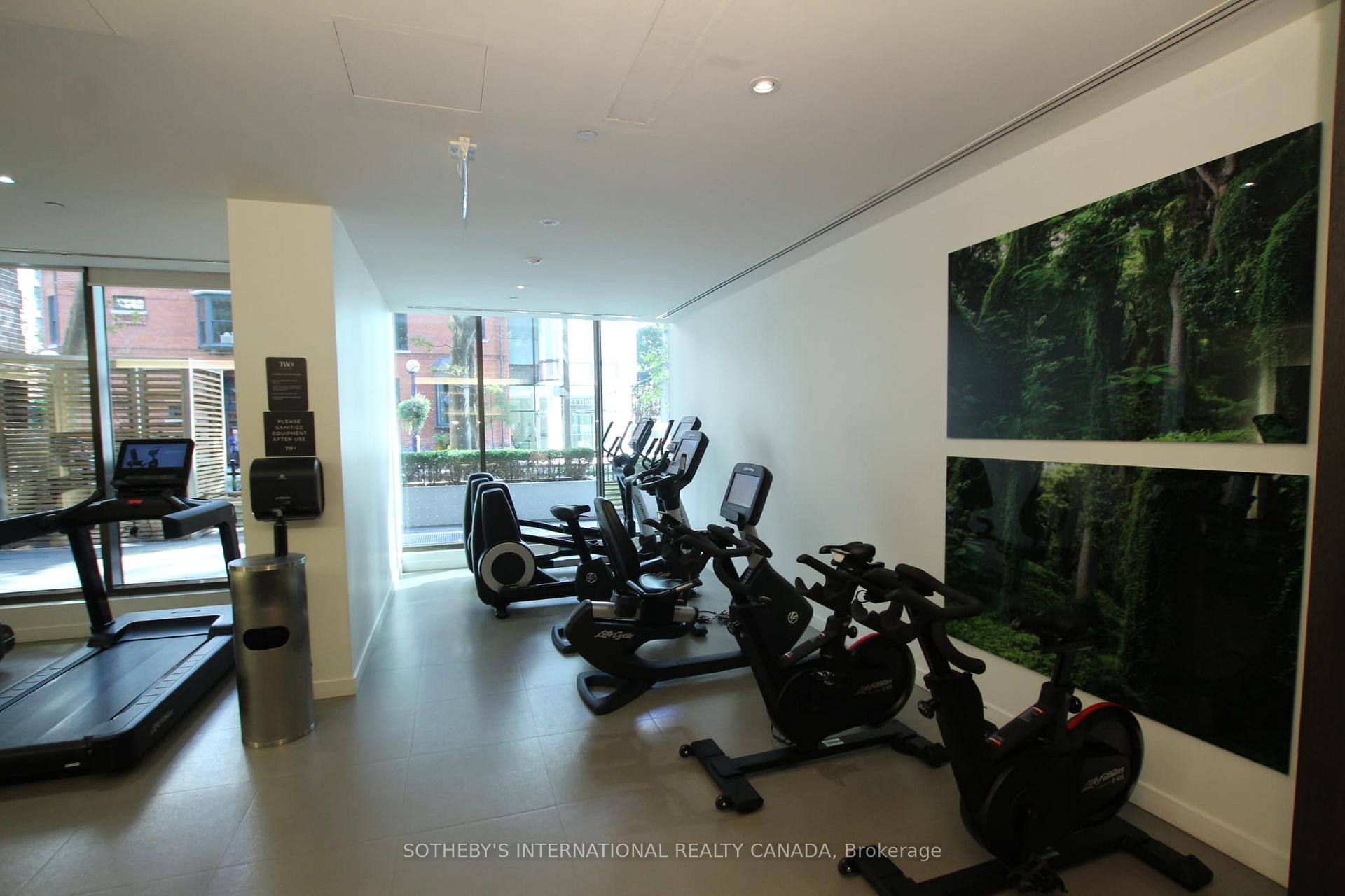 Photo 15 of Unit 1206, 2 St Thomas Street, Toronto, Bay Street Corridor — HOMEH