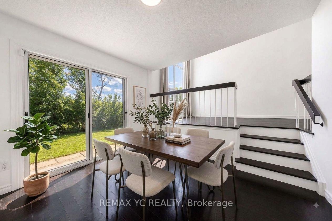 Photo 14 of 35 Kitsilano Crescent, Richmond Hill, North Richvale — HOMEH