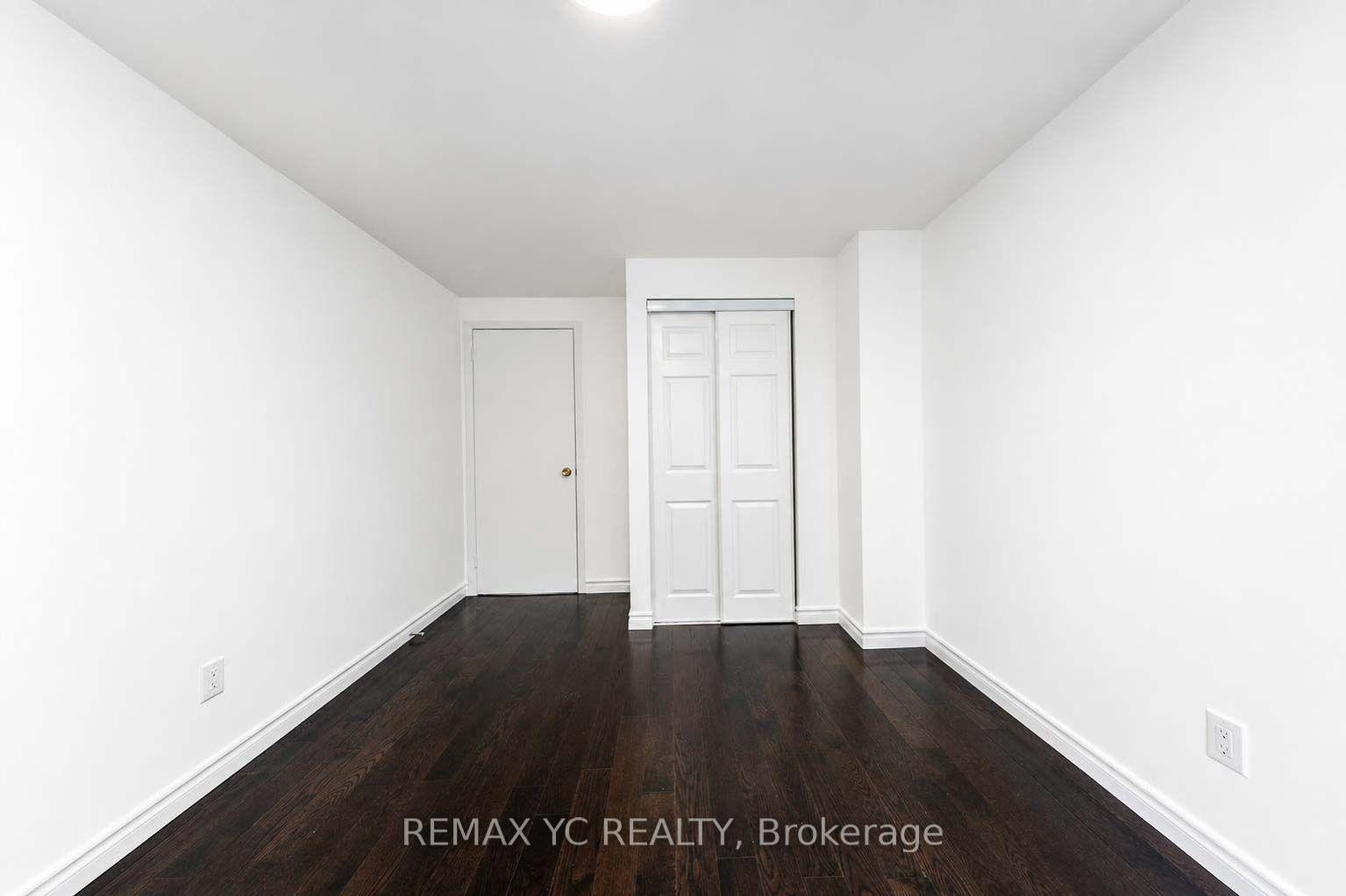 Photo 23 of 35 Kitsilano Crescent, Richmond Hill, North Richvale — HOMEH