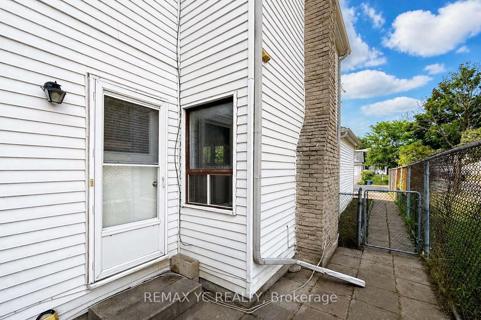 Photo 40 of 35 Kitsilano Crescent, Richmond Hill, North Richvale — HOMEH
