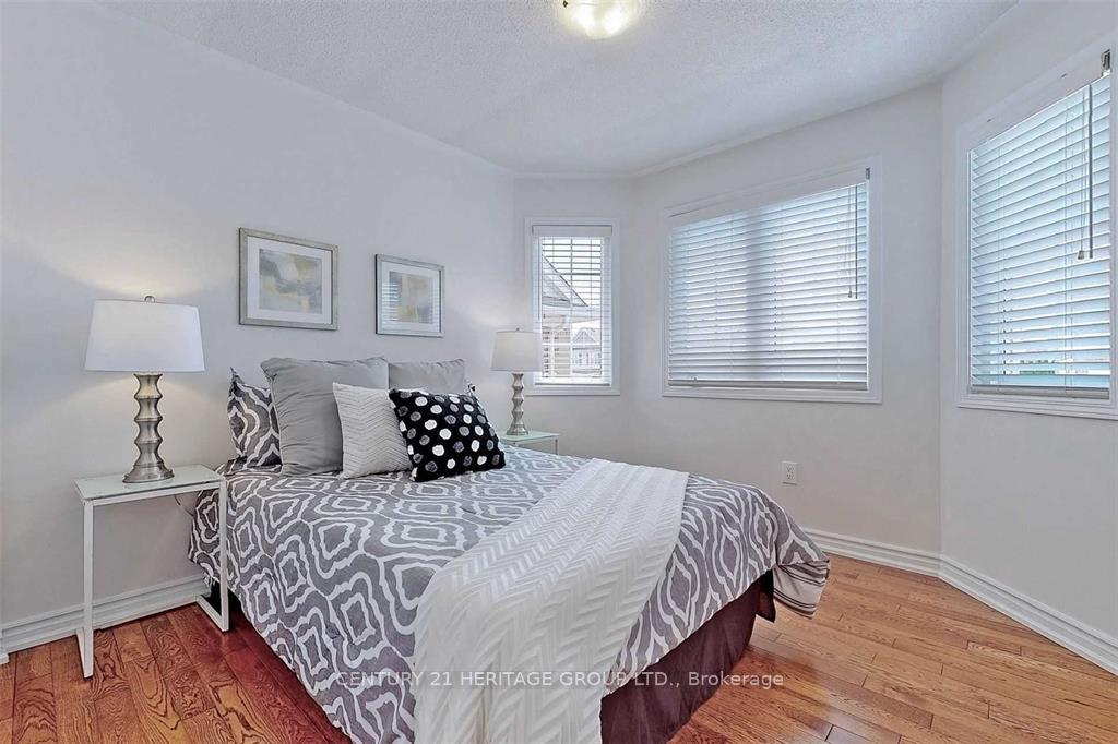 Photo 15 of 35 Cliff Gunn Road, Newmarket, Woodland Hill — HOMEH