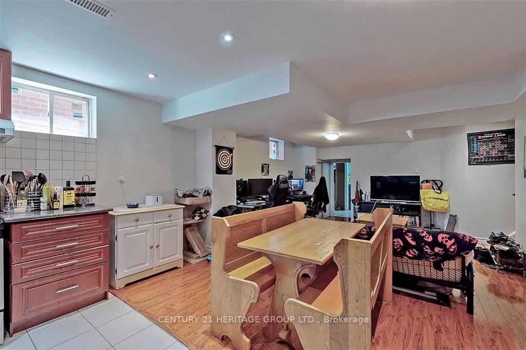 Photo 30 of 35 Cliff Gunn Road, Newmarket, Woodland Hill — HOMEH