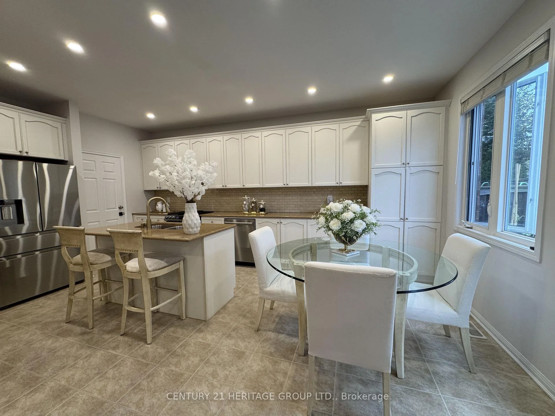Photo 21 of 35 Cliff Gunn Road, Newmarket, Woodland Hill — HOMEH