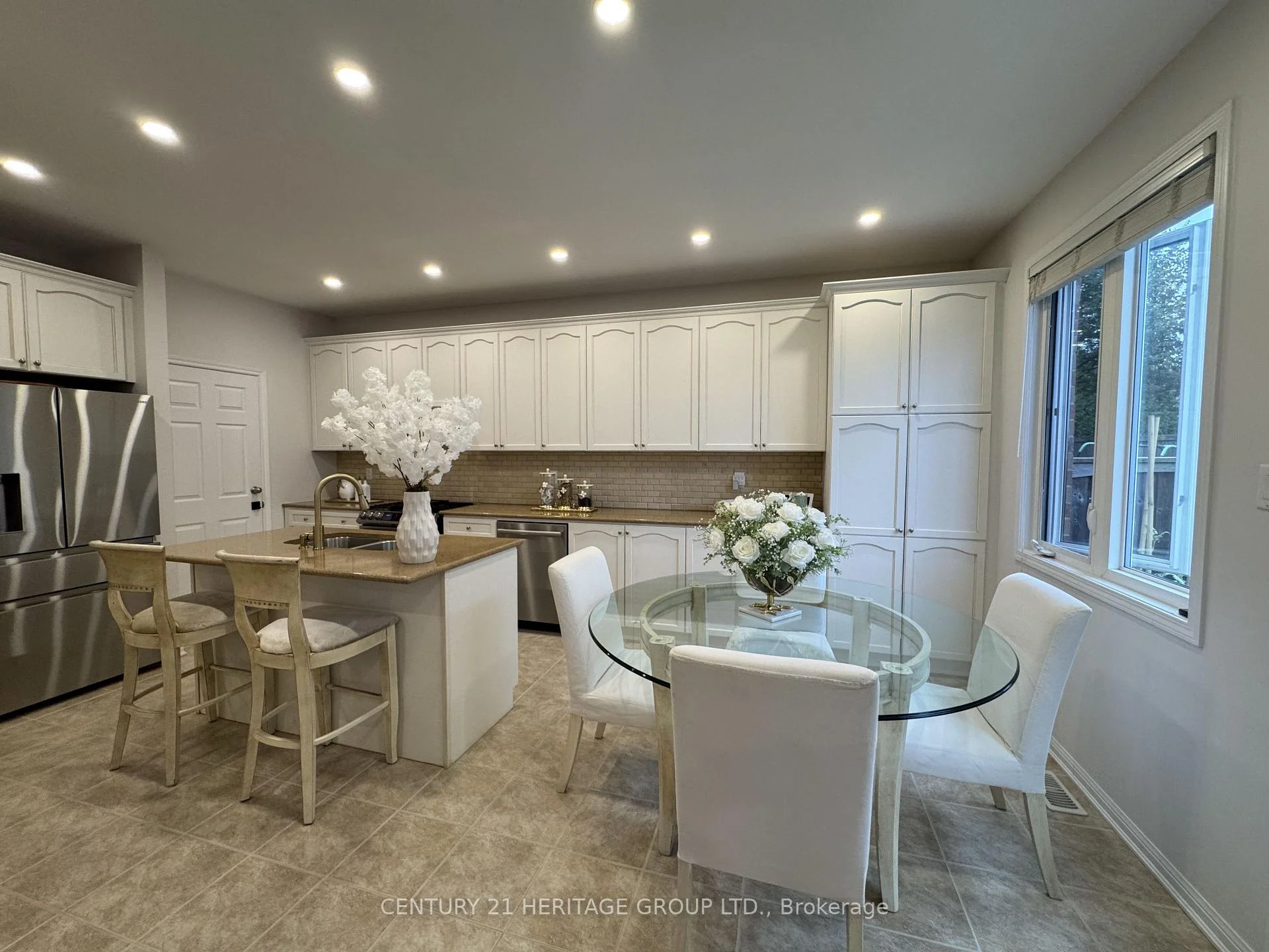 Photo 23 of 35 Cliff Gunn Road, Newmarket, Woodland Hill — HOMEH