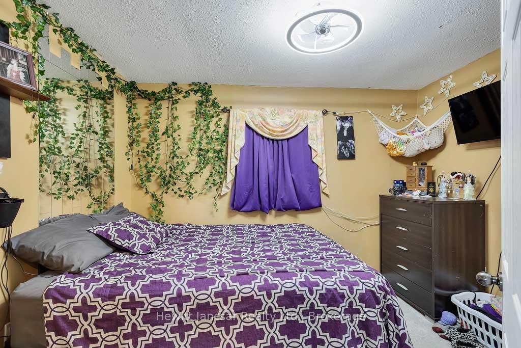 Photo 15 of 797 Hamilton Road, London, East M — HOMEH