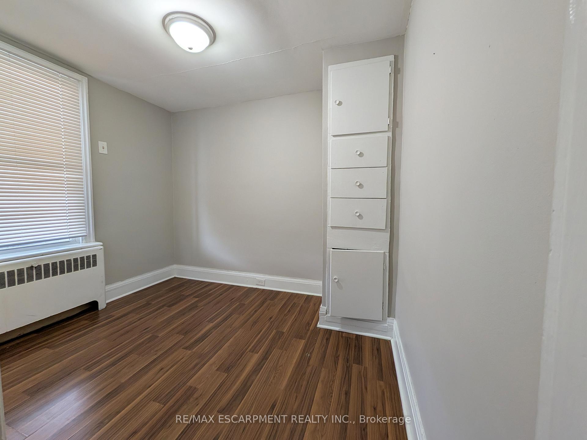 Photo 12 of Unit Upper, 12 East 24th Street, Hamilton, Eastmount — HOMEH