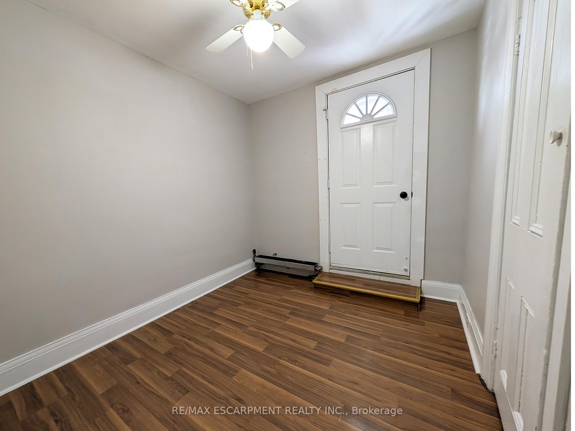 Photo 13 of Unit Upper, 12 East 24th Street, Hamilton, Eastmount — HOMEH