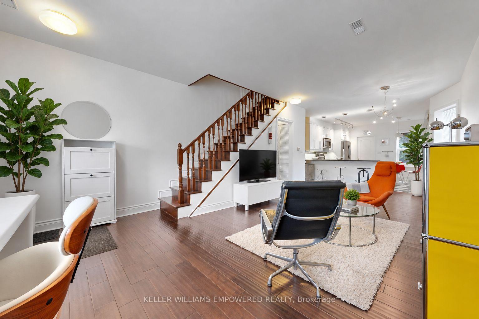 Photo 1 of 274 Wallace Avenue, Toronto, Dovercourt-Wallace Emerson-Junction — HOMEH