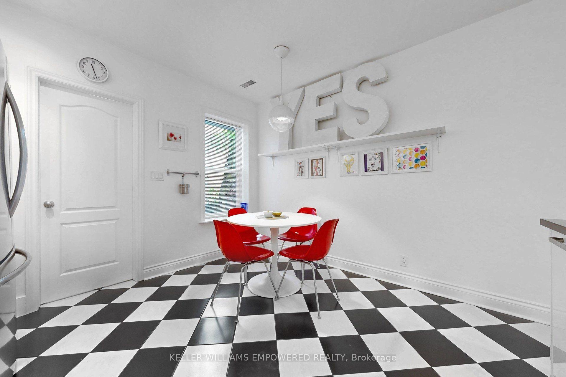 Photo 11 of 274 Wallace Avenue, Toronto, Dovercourt-Wallace Emerson-Junction — HOMEH