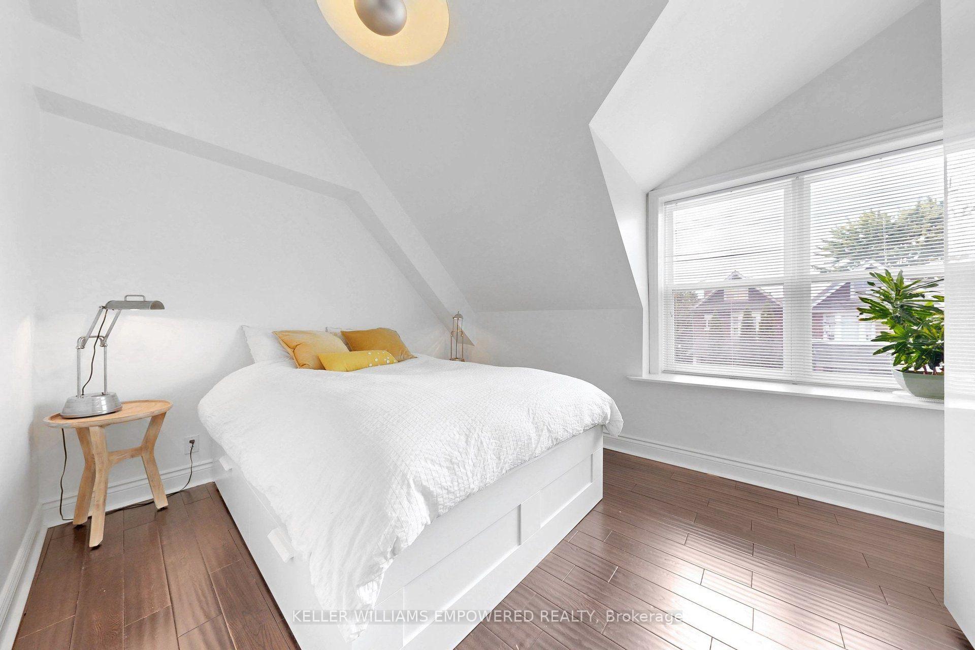 Photo 18 of 274 Wallace Avenue, Toronto, Dovercourt-Wallace Emerson-Junction — HOMEH