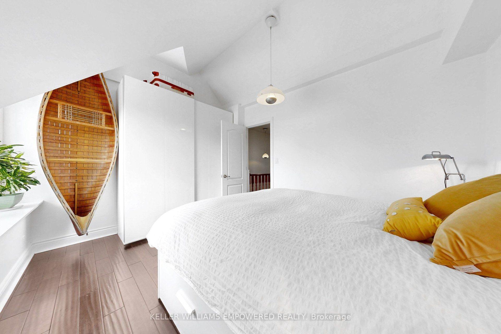 Photo 20 of 274 Wallace Avenue, Toronto, Dovercourt-Wallace Emerson-Junction — HOMEH