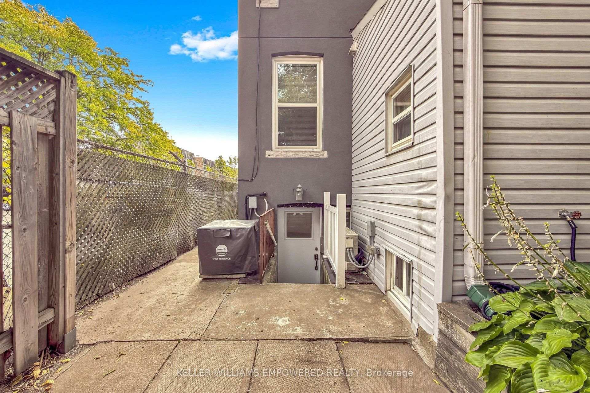 Photo 40 of 274 Wallace Avenue, Toronto, Dovercourt-Wallace Emerson-Junction — HOMEH
