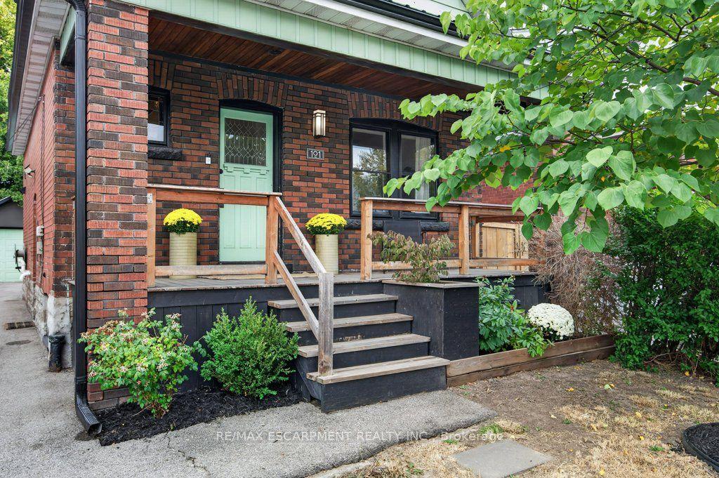 Photo 4 of 101 Cope Street, Hamilton, Homeside — HOMEH