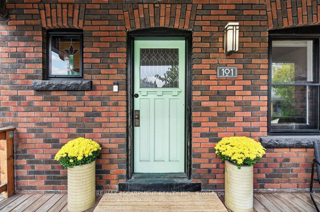 Photo 5 of 101 Cope Street, Hamilton, Homeside — HOMEH
