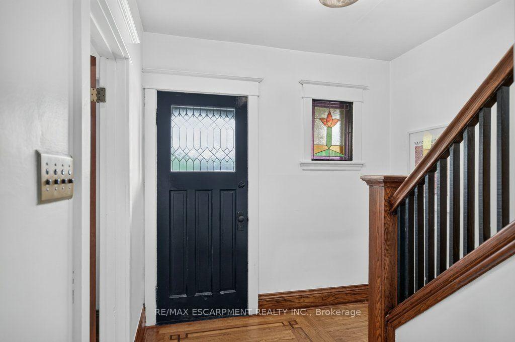 Photo 7 of 101 Cope Street, Hamilton, Homeside — HOMEH