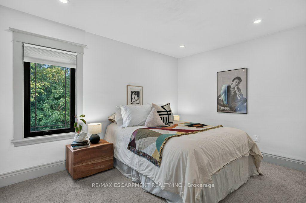 Photo 33 of 101 Cope Street, Hamilton, Homeside — HOMEH