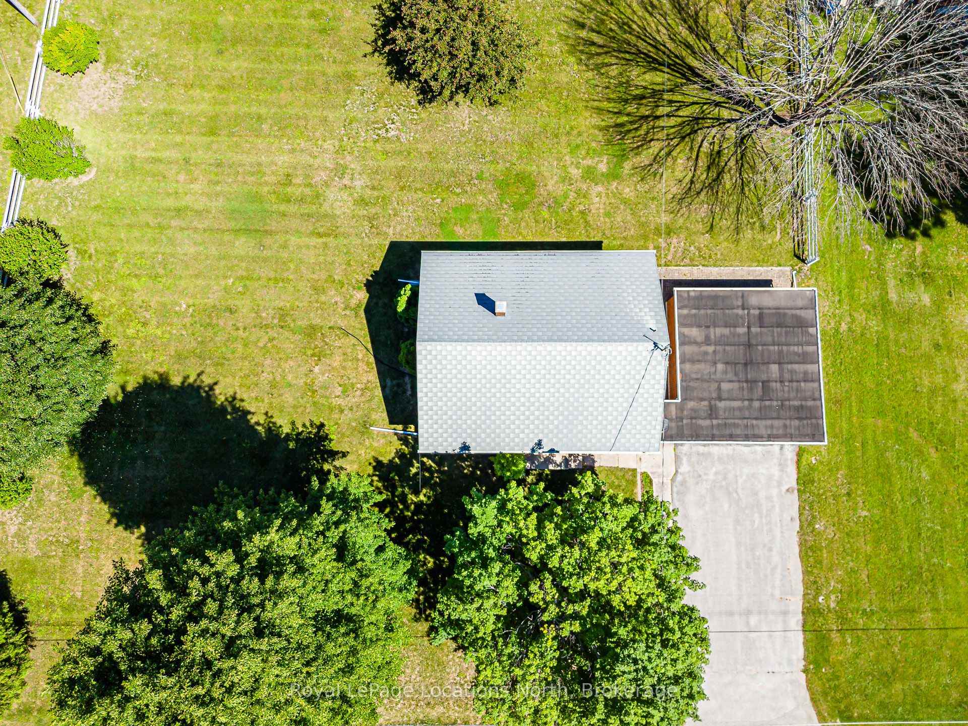 Photo 8 of 2 Buist Street, Clearview, Nottawa — HOMEH