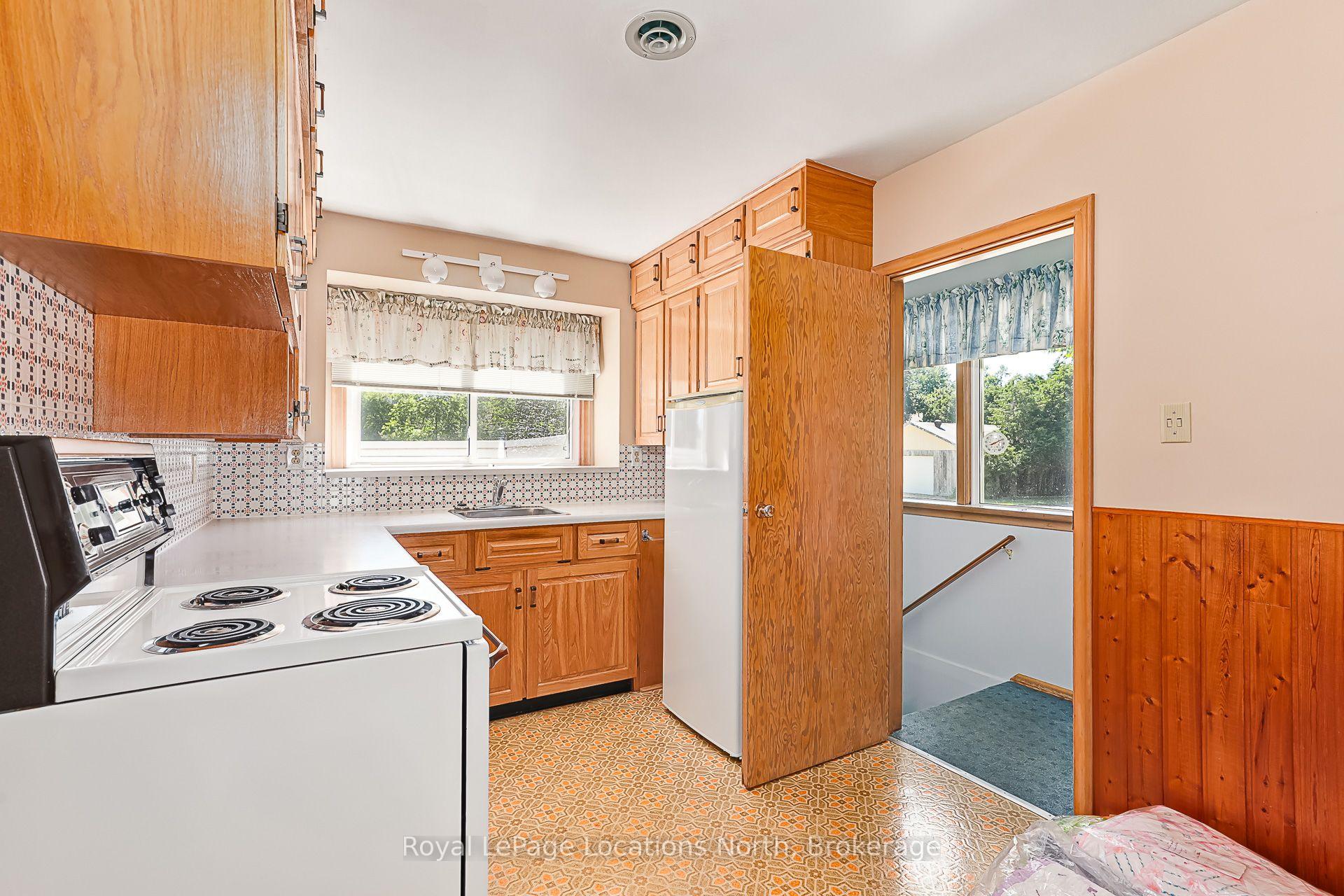 Photo 17 of 2 Buist Street, Clearview, Nottawa — HOMEH