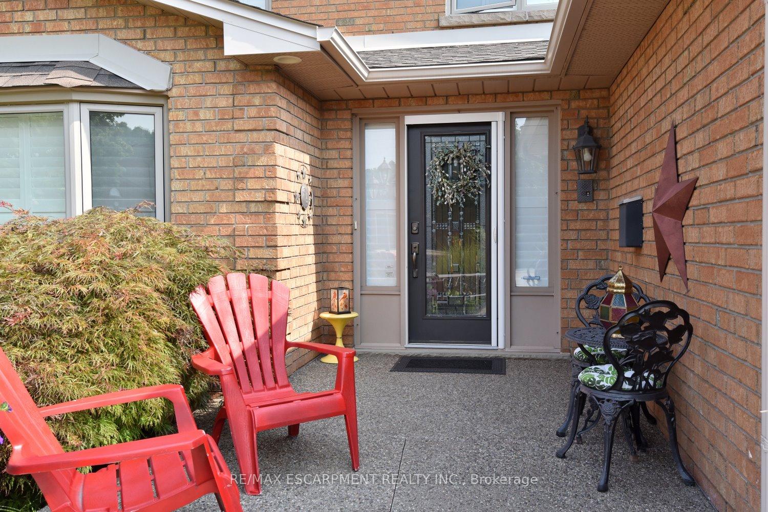Photo 4 of 36 Tommar Place, Hamilton, Gershome — HOMEH