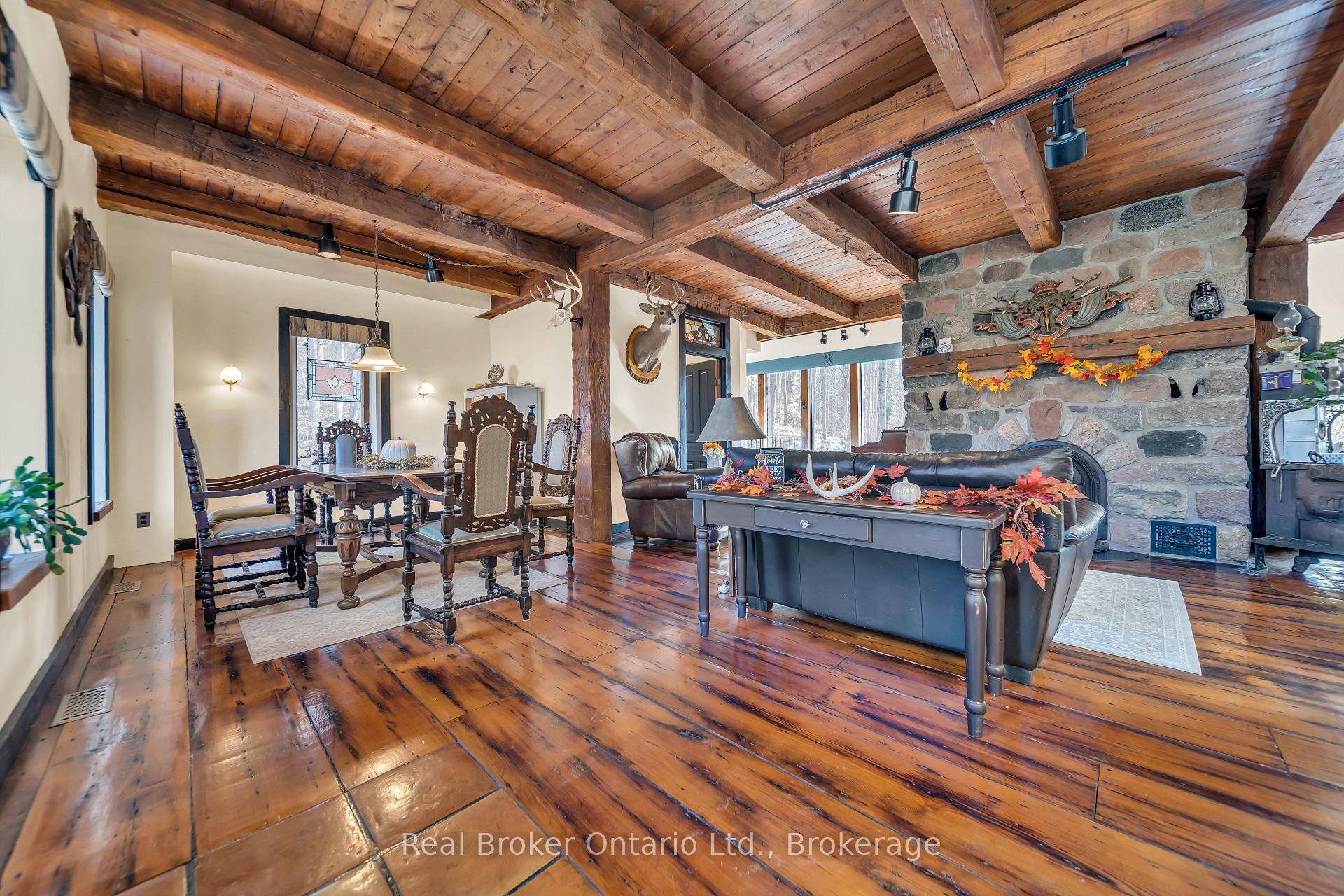 Photo 5 of 4766 Hyndman Drive, Southwest Middlesex, Rural Southwest Middlesex — HOMEH