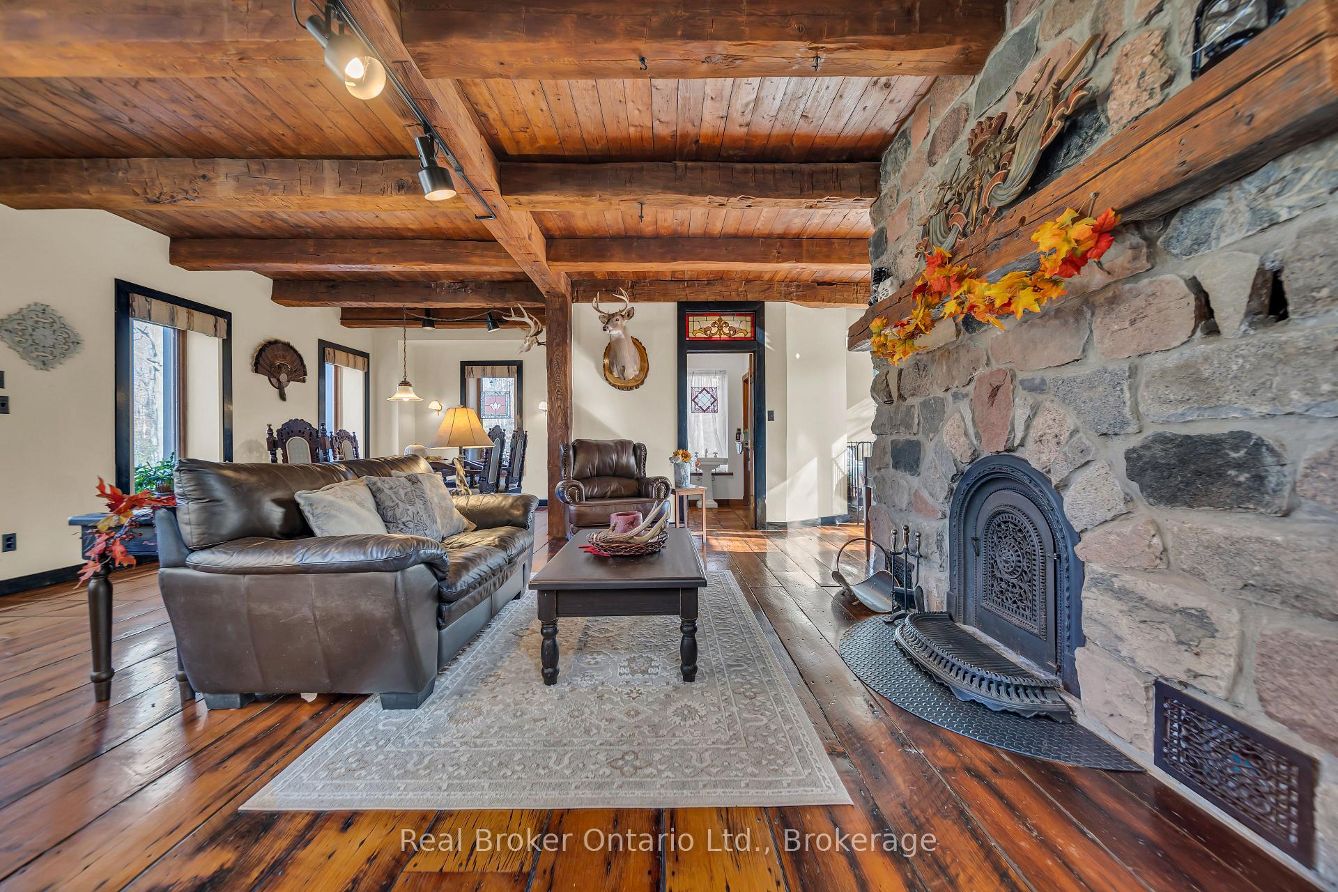 Photo 7 of 4766 Hyndman Drive, Southwest Middlesex, Rural Southwest Middlesex — HOMEH