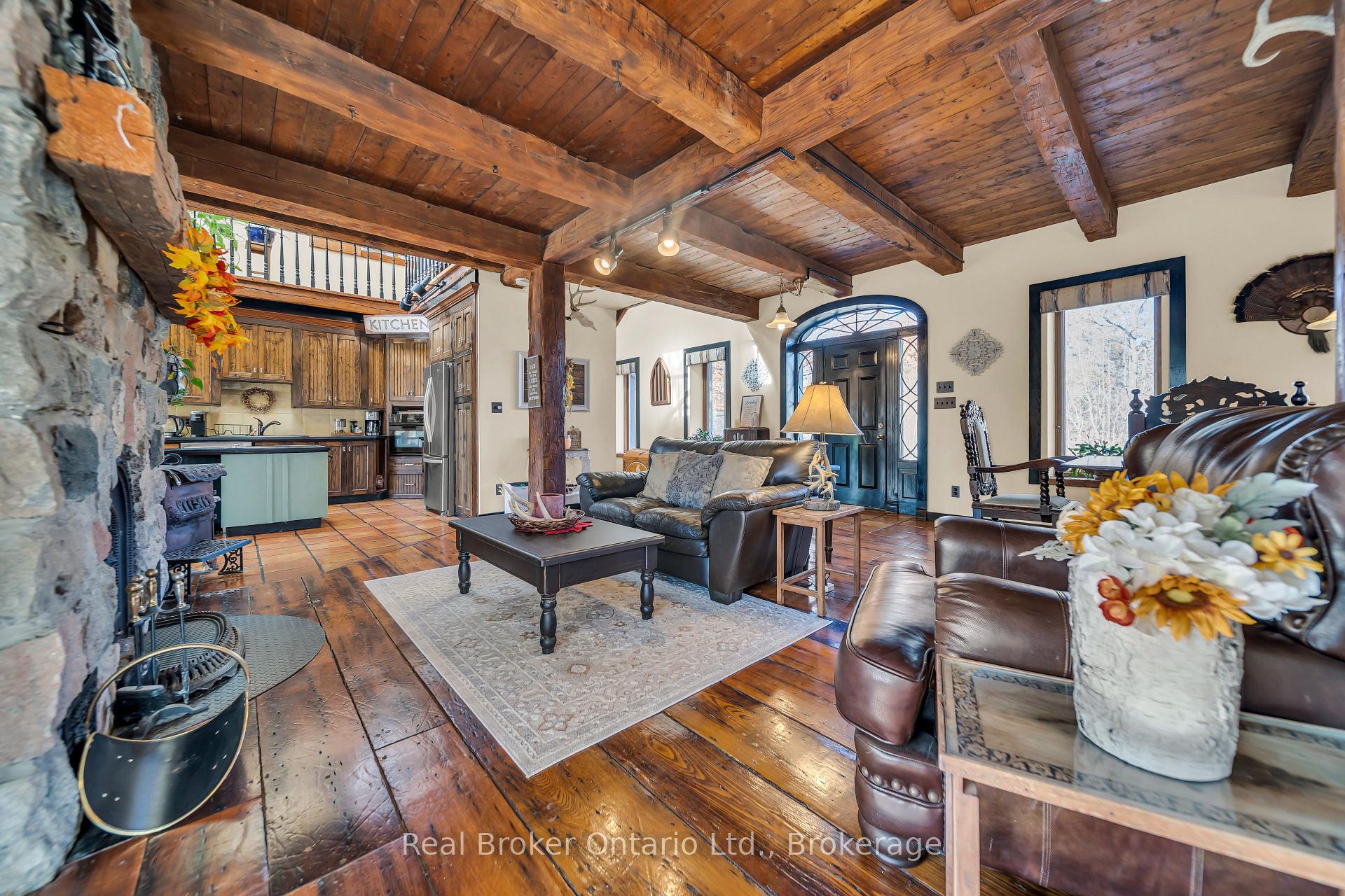 Photo 8 of 4766 Hyndman Drive, Southwest Middlesex, Rural Southwest Middlesex — HOMEH