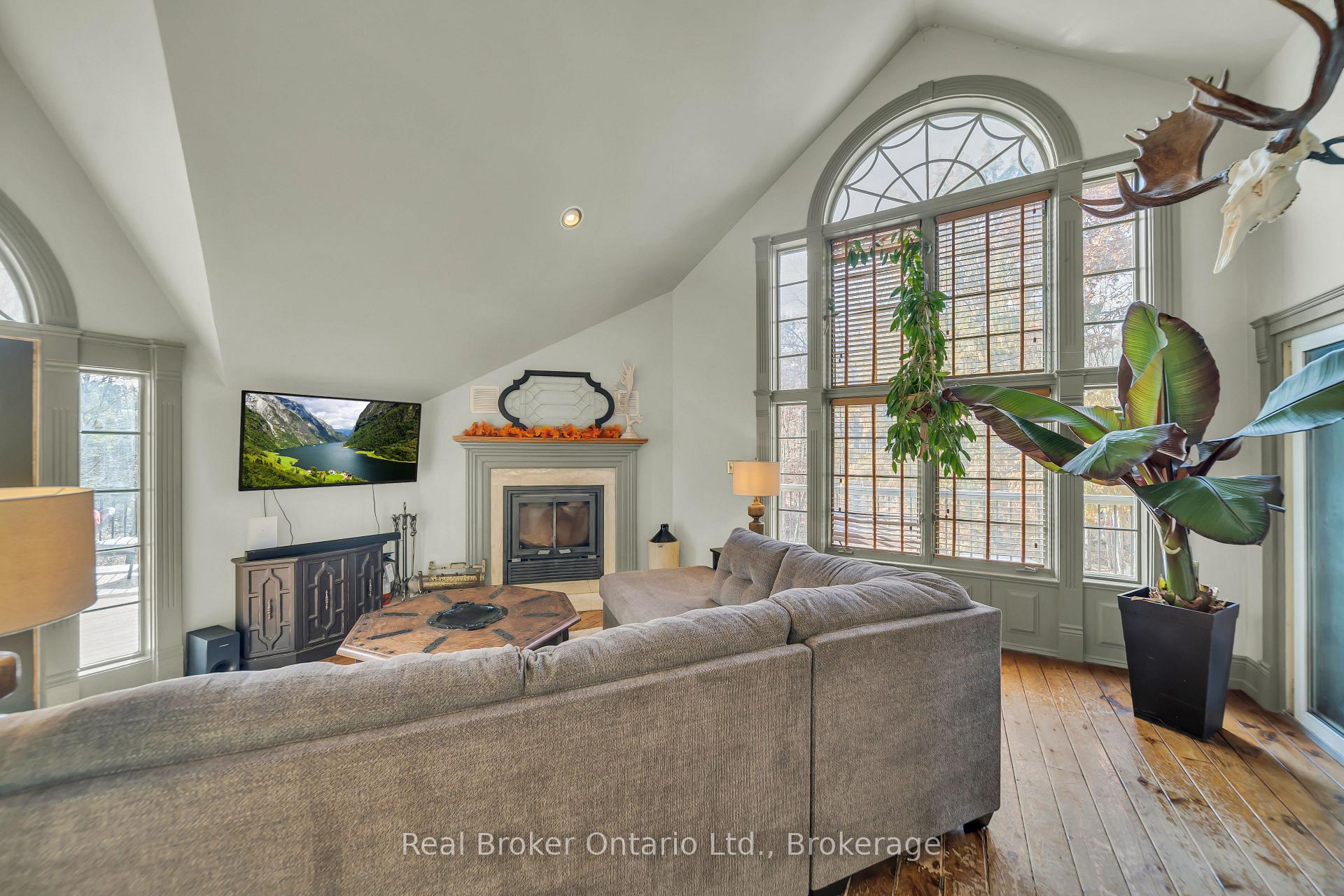 Photo 23 of 4766 Hyndman Drive, Southwest Middlesex, Rural Southwest Middlesex — HOMEH