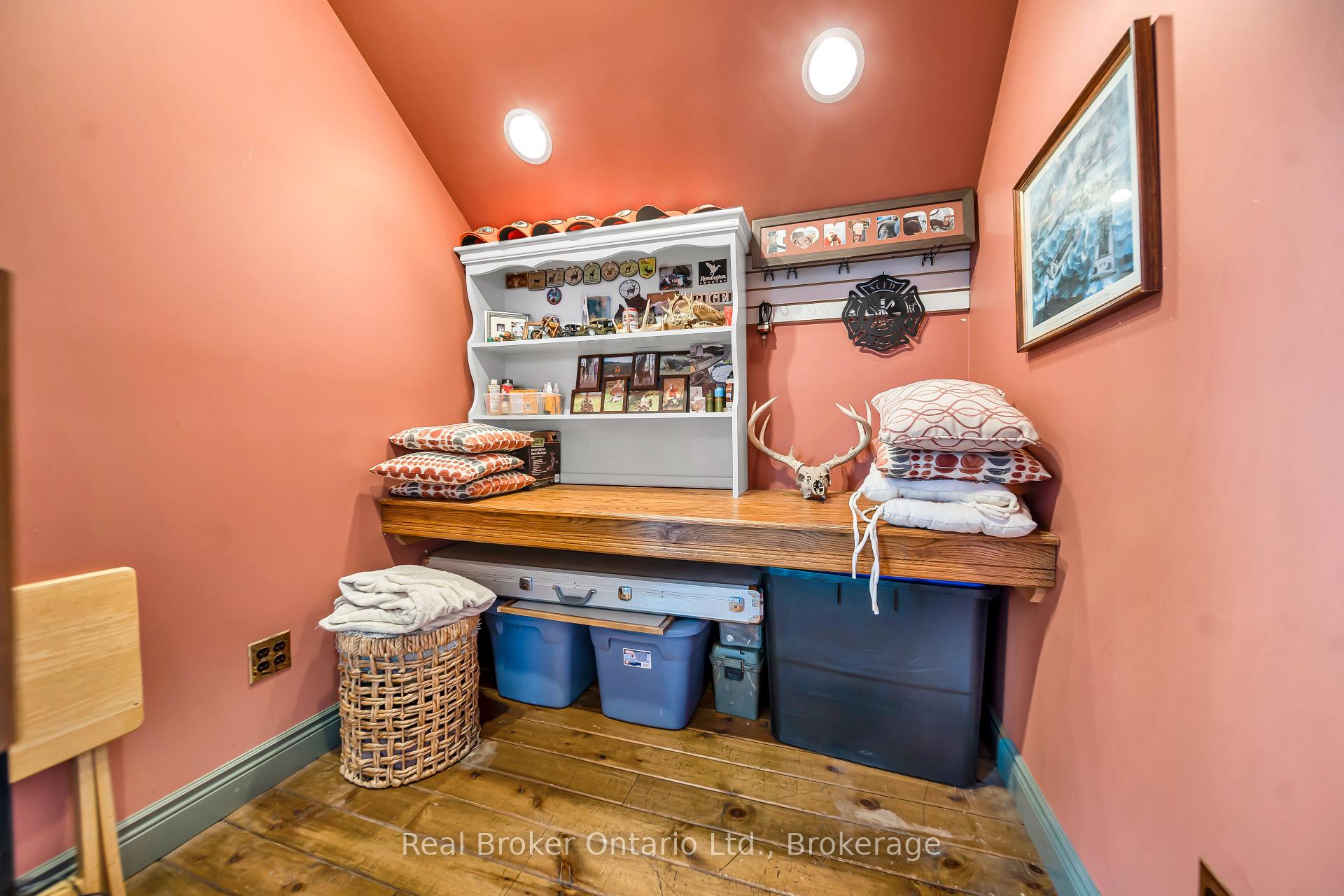 Photo 27 of 4766 Hyndman Drive, Southwest Middlesex, Rural Southwest Middlesex — HOMEH