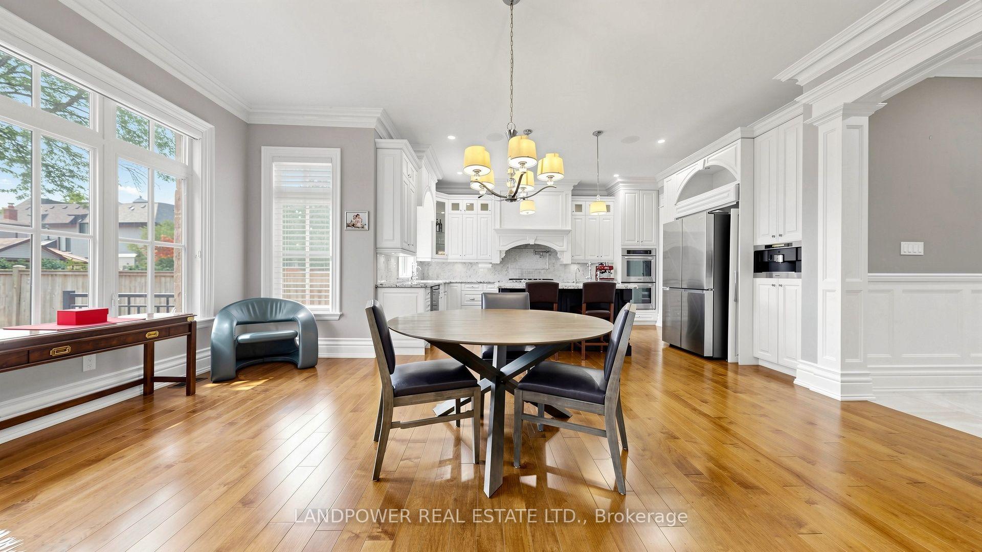 Photo 9 of 37 Pomander Road, Markham, Unionville — HOMEH