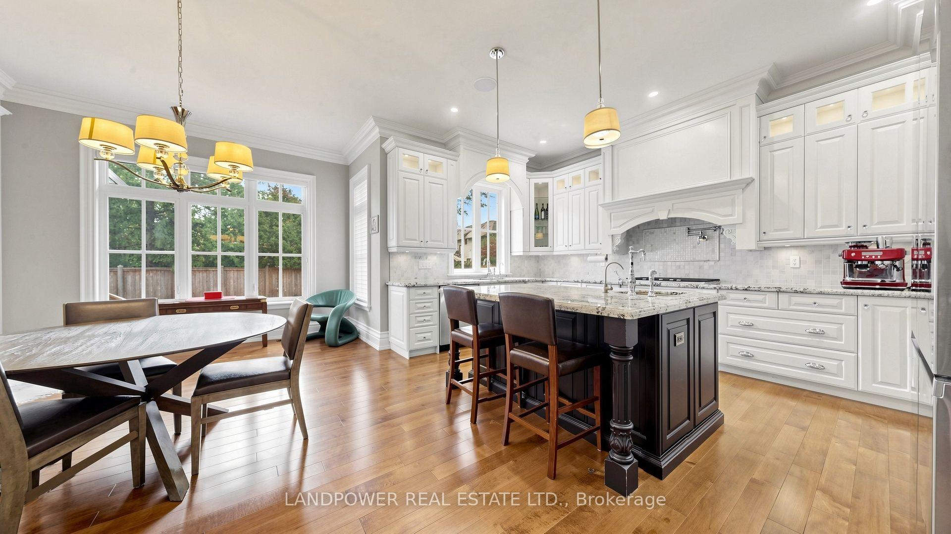 Photo 10 of 37 Pomander Road, Markham, Unionville — HOMEH