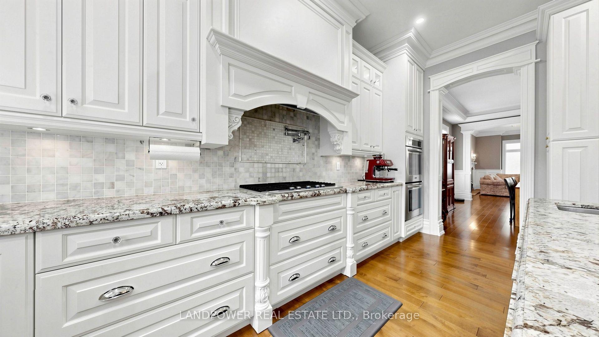 Photo 11 of 37 Pomander Road, Markham, Unionville — HOMEH