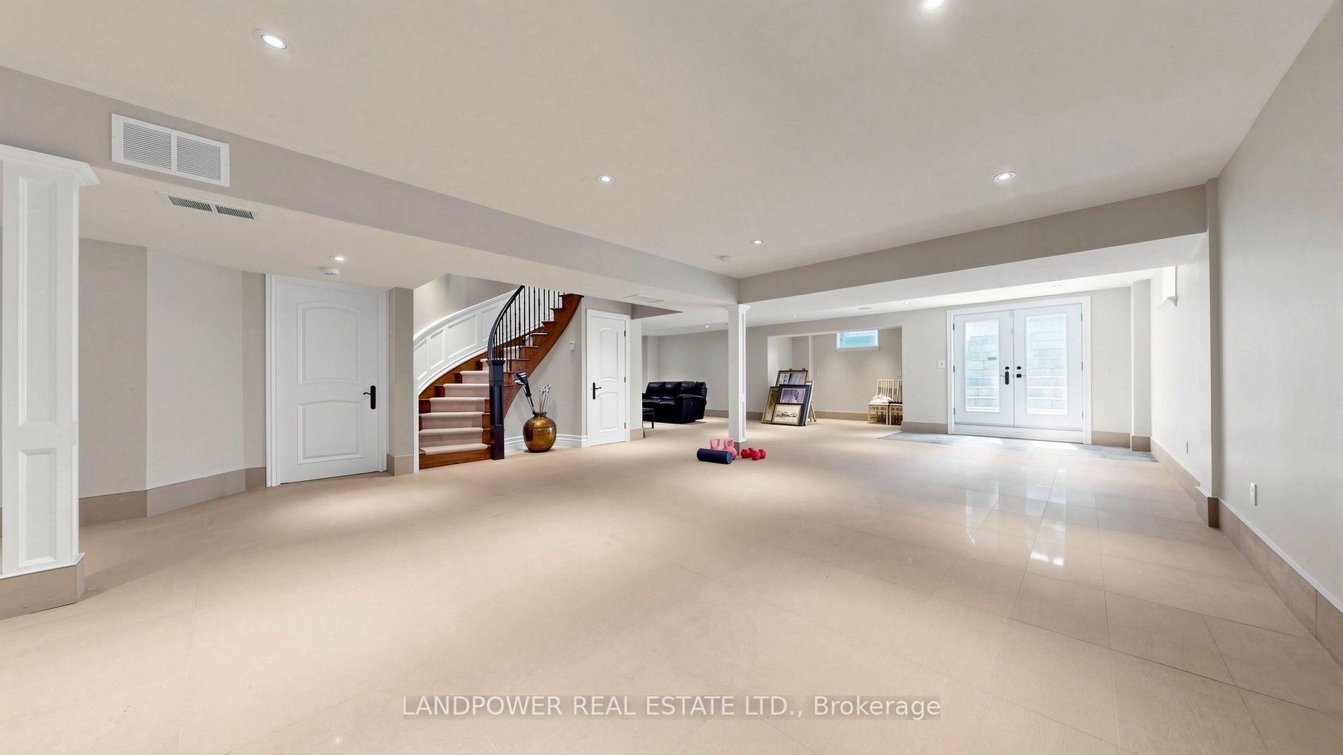 Photo 32 of 37 Pomander Road, Markham, Unionville — HOMEH