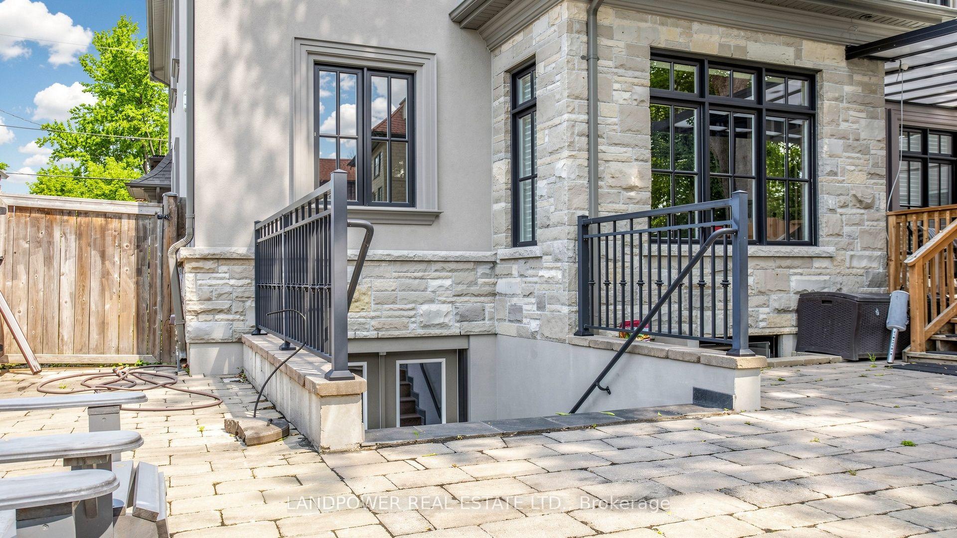 Photo 36 of 37 Pomander Road, Markham, Unionville — HOMEH