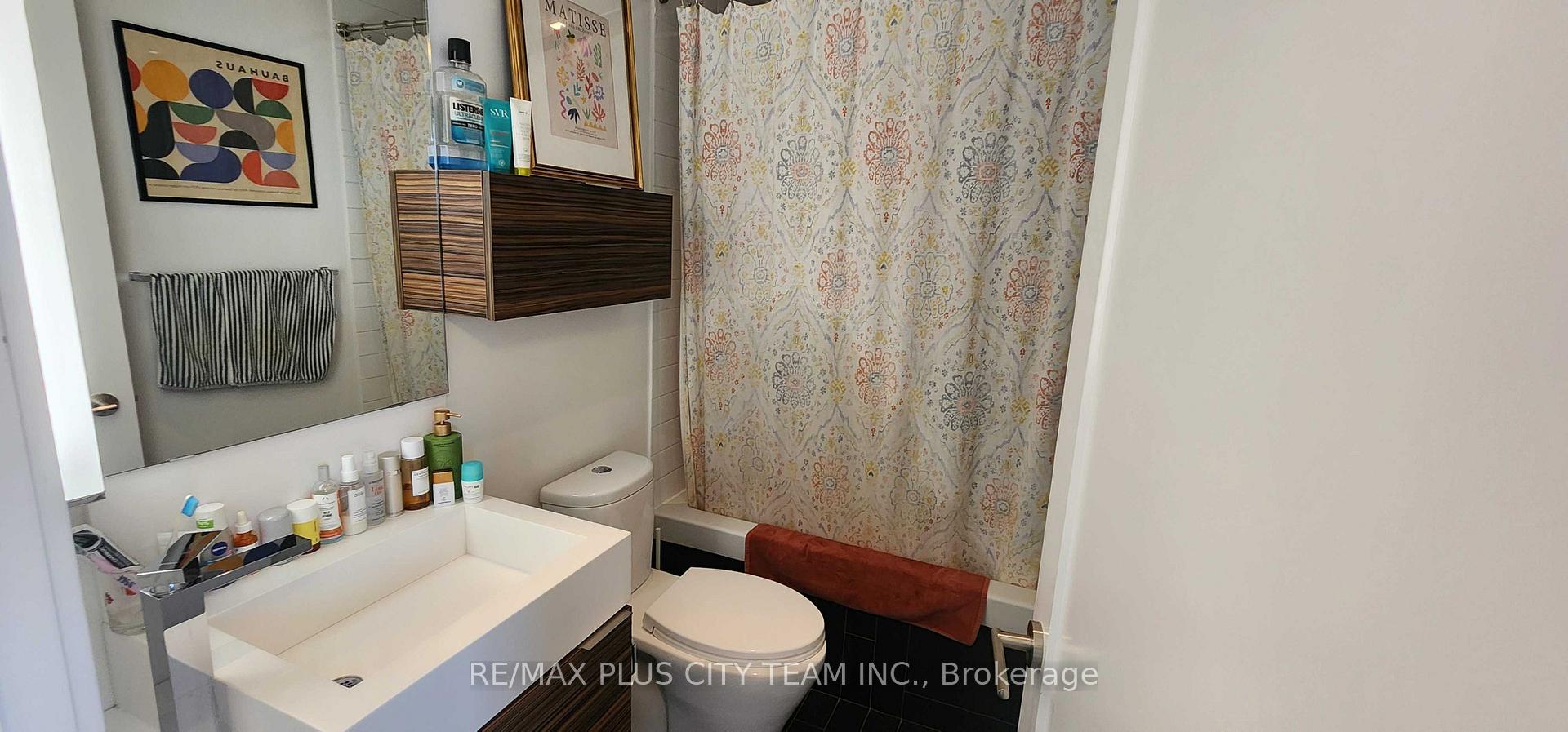 Photo 10 of Unit 5105, 88 Scott Street, Toronto, Church-Yonge Corridor — HOMEH
