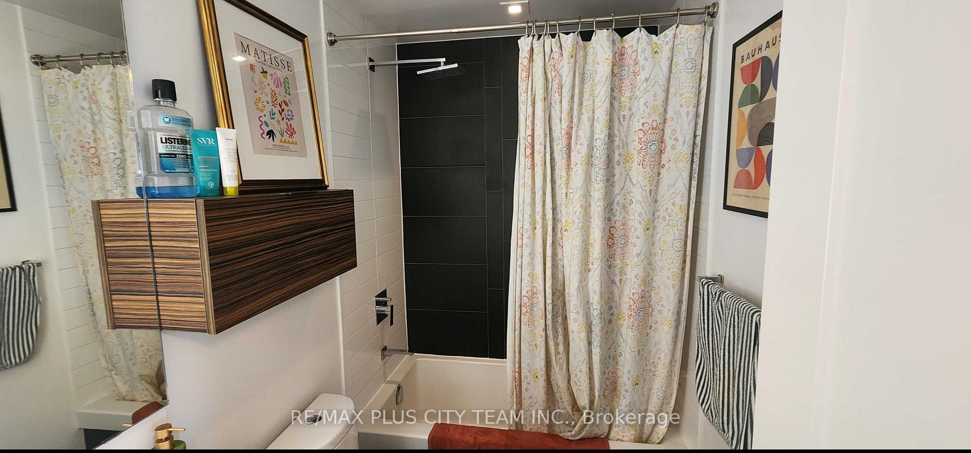 Photo 11 of Unit 5105, 88 Scott Street, Toronto, Church-Yonge Corridor — HOMEH