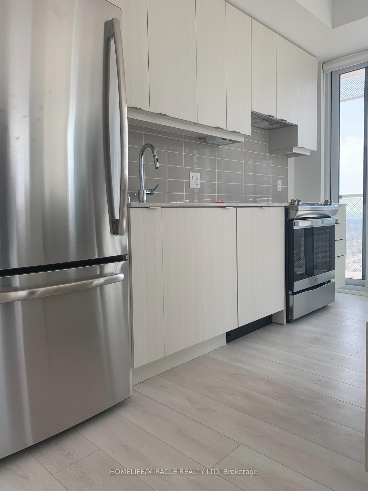 Photo 5 of Unit 3410, 4065 Confederation Parkway, Mississauga, City Centre — HOMEH
