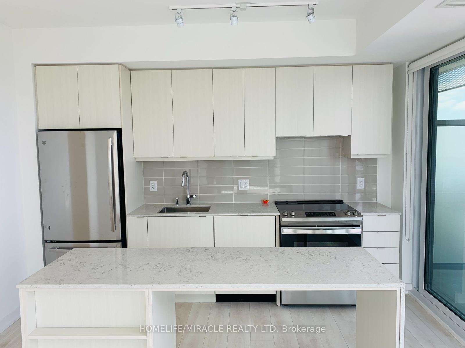 Photo 6 of Unit 3410, 4065 Confederation Parkway, Mississauga, City Centre — HOMEH