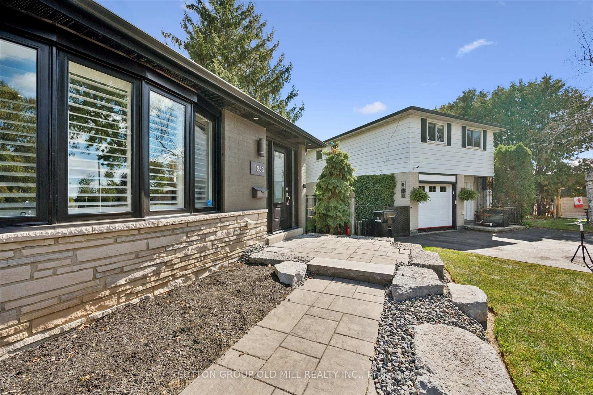 Photo 7 of 1233 Michael Crescent, Cambridge, Lang's Farm — HOMEH