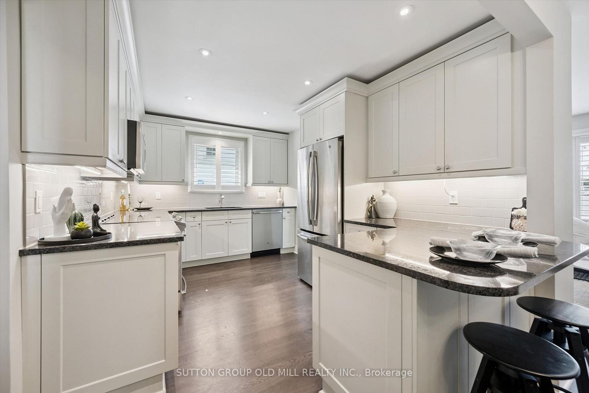 Photo 17 of 1233 Michael Crescent, Cambridge, Lang's Farm — HOMEH