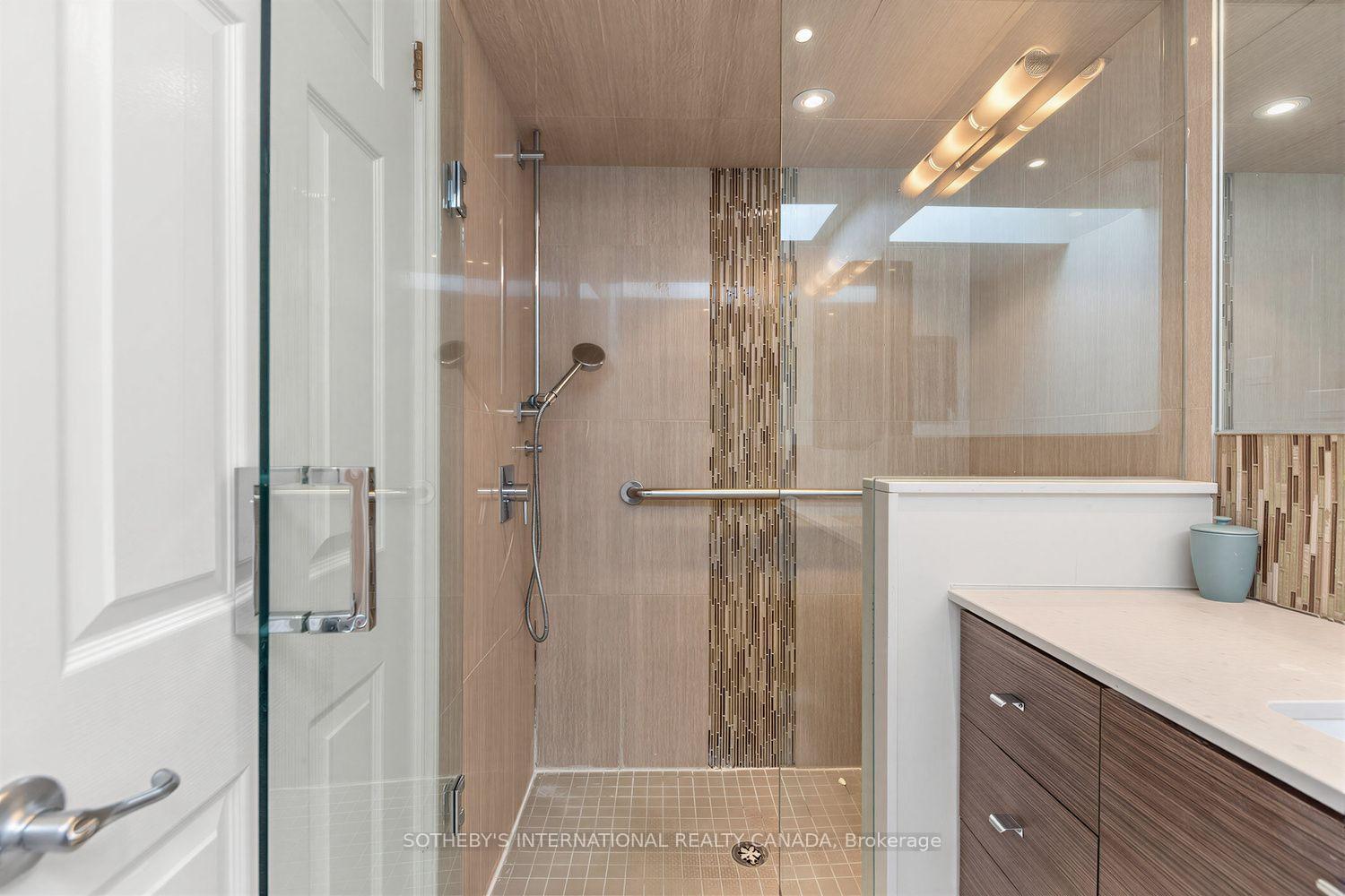 Photo 25 of 103 Brookdale Avenue, Toronto, Lawrence Park North — HOMEH