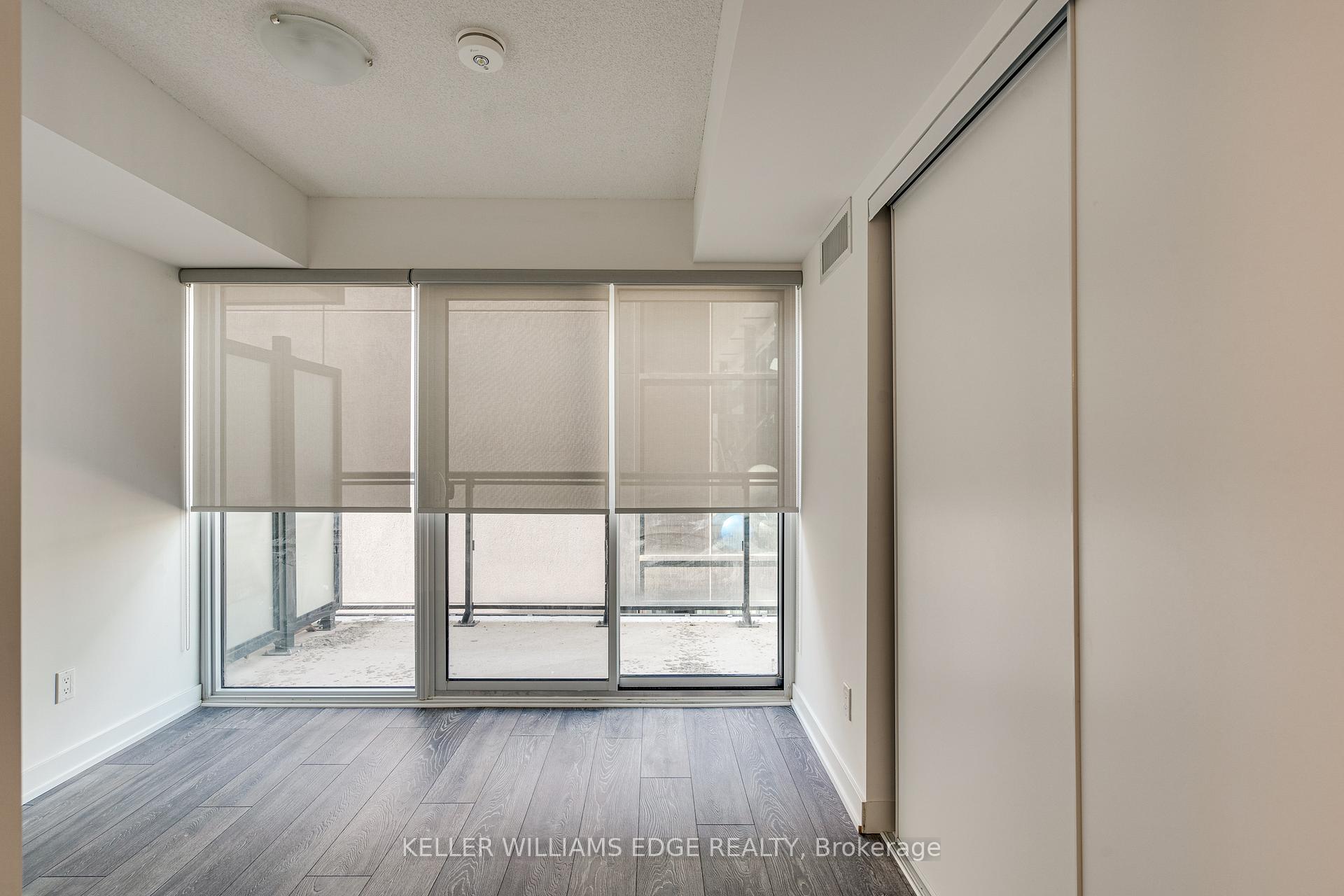 Photo 16 of Unit B323, 1119 Cooke Boulevard, Burlington, LaSalle — HOMEH