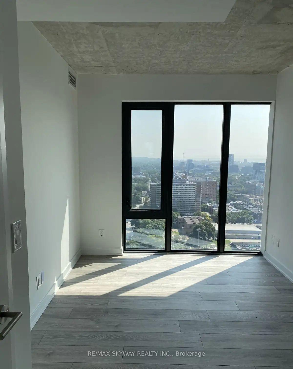 Photo 6 of Unit 2805, 47 Mutual Street, Toronto, Church-Yonge Corridor — HOMEH