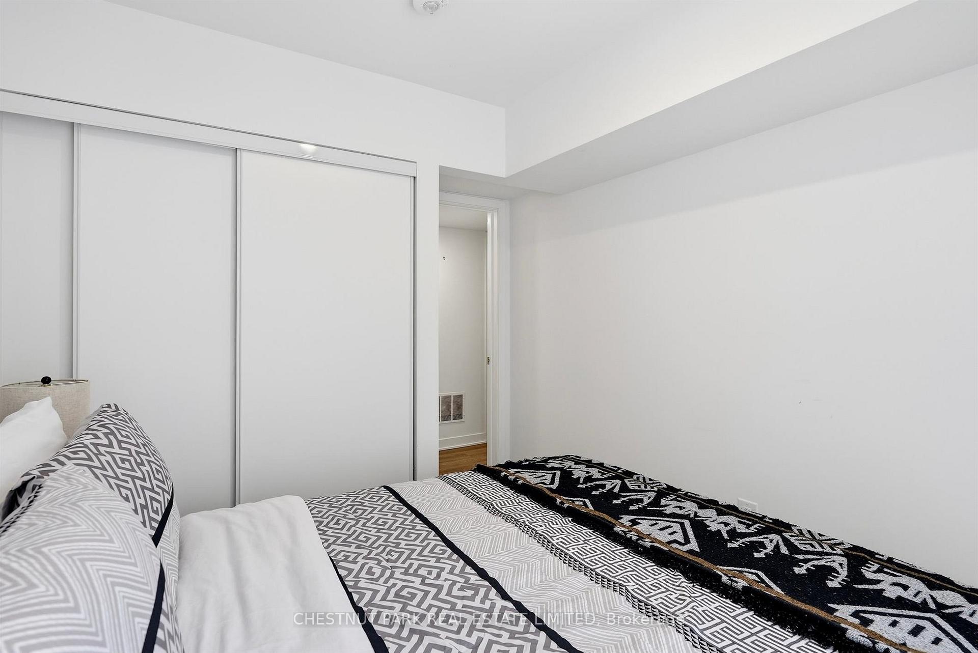 Photo 25 of Unit TH12, 20 Ed Clark Gardens, Toronto, Weston-Pellam Park — HOMEH