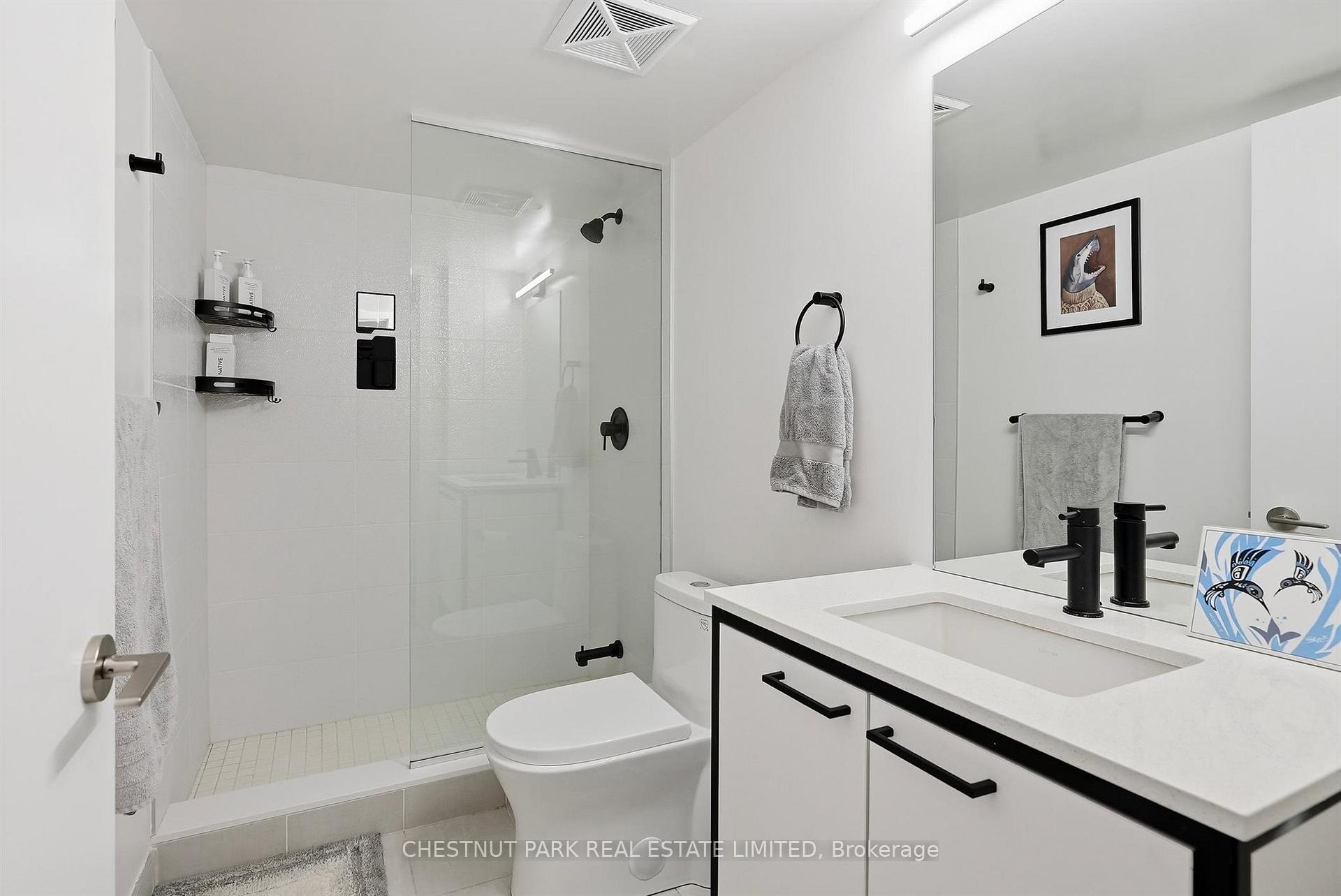 Photo 27 of Unit TH12, 20 Ed Clark Gardens, Toronto, Weston-Pellam Park — HOMEH