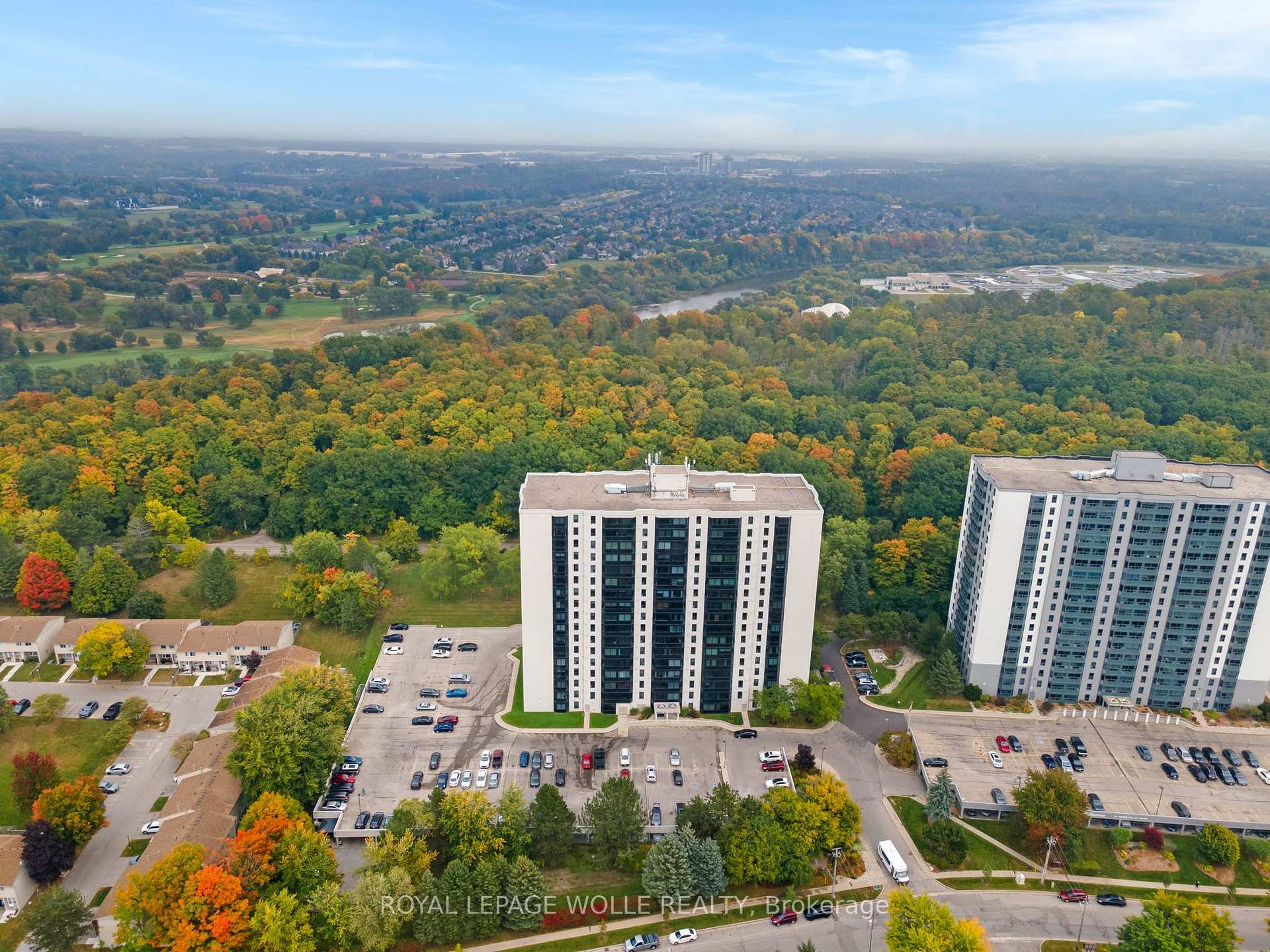 Photo 2 of Unit 308, 35 Green Valley Drive, Kitchener, Pioneer Park — HOMEH